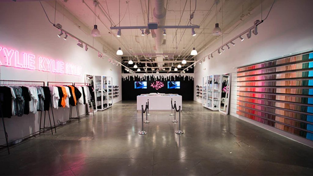 kylie jenner popup 5, Laboratoire cosmétique Maroc