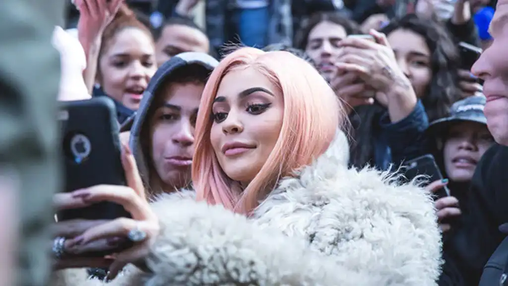 kylie jenner shopify, Laboratoire cosmétique Maroc